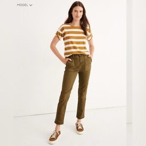 Madewell Stovepipe Fatigue Pants:
TENCEL™ Lyocell Edition Size 27 Vintage Moss